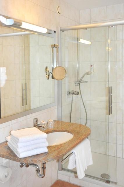 Martinshof Hotel Rottenburg am Neckar Bilik gambar